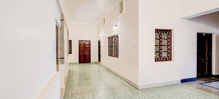 Fabhotel 维斯塔旅馆(Fabhotel Vista Inn)图片