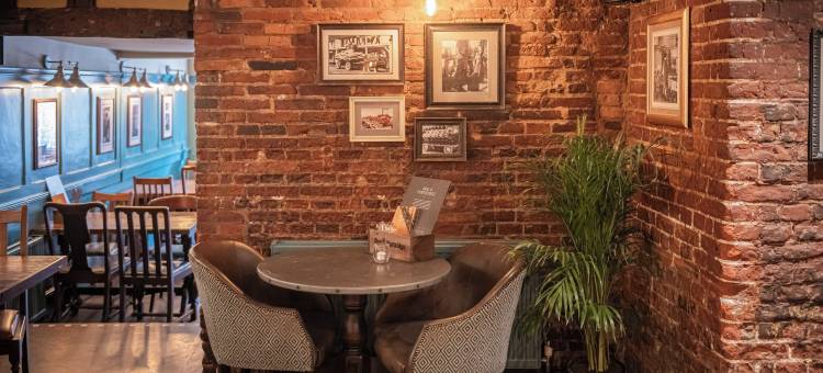 狗与鹧鸪酒店 - 格林国王旅馆(Dog and Partridge by Greene King Inns)图片