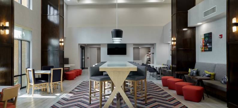 拉德克利夫诺克斯堡欢朋套房酒店(Hampton Inn & Suites Radcliff/Fort Knox)图片