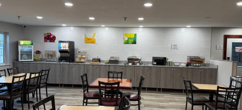 红翼品质套房酒店(Quality Inn & Suites Red Wing)图片