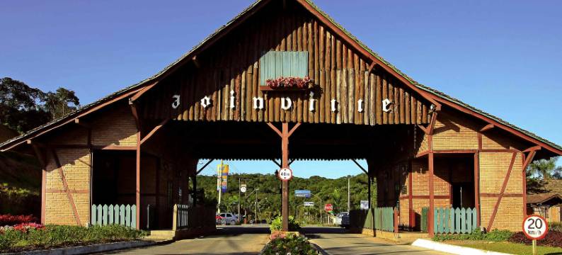 宜必思儒万维尔酒店(ibis Joinville)图片