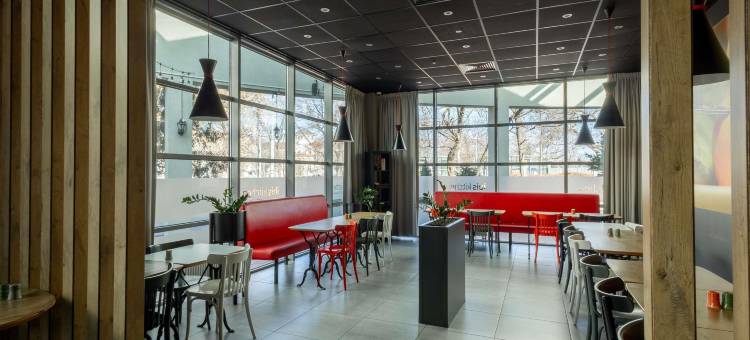 宜必思波兹南老城酒店(Ibis Poznan Stare Miasto)图片