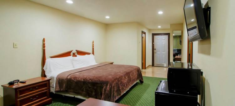 锡尔斯比OYO松林酒店及套房(OYO Pinewood Inn & Suites Silsbee)图片
