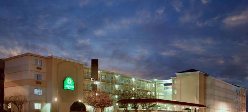 奥斯汀国会大厦市中心拉昆塔温德姆酒店(La Quinta Inn by Wyndham Austin Capitol / Downtown)图片