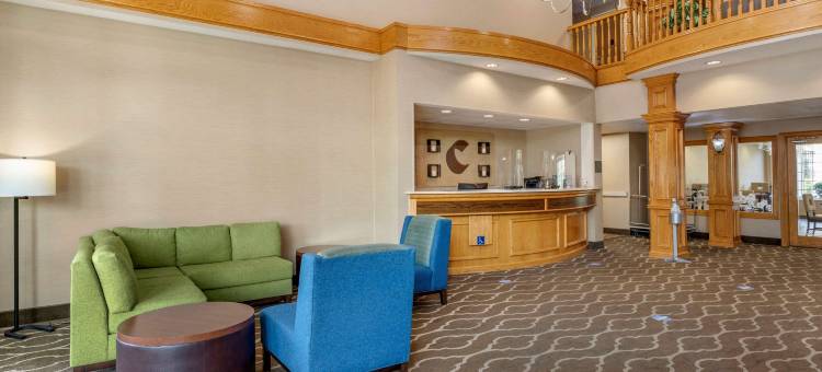 舒适套房酒店(Comfort Suites Salem)图片