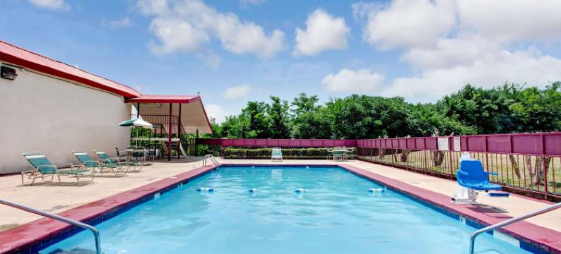 西诺克斯维尔温德姆戴斯酒店(Days Inn by Wyndham Knoxville West)图片