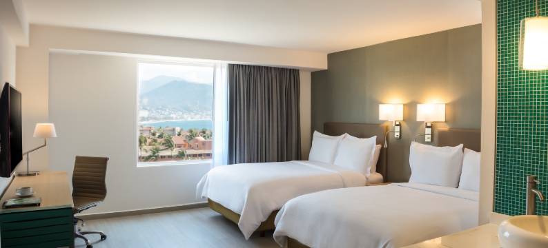 瓦拉塔港岛屿菲耶斯塔旅馆(Fiesta Inn Puerto Vallarta Isla)图片