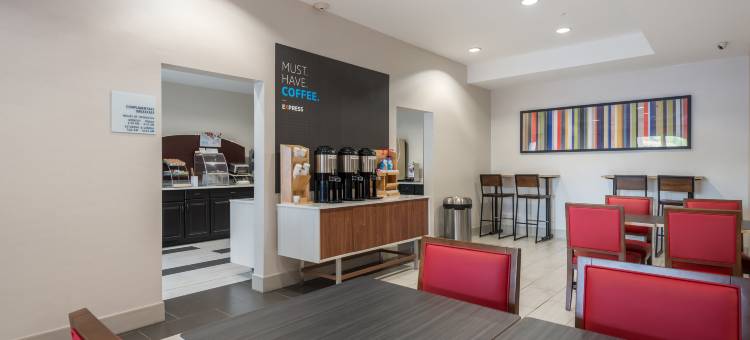 拉格朗日I-85智选假日套房酒店(Holiday Inn Express & Suites Lagrange)图片