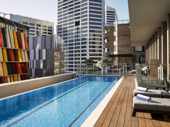 悉尼达令港皇冠假日酒店