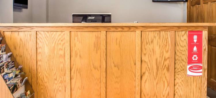 布鲁克波特伊克诺旅馆(Econo Lodge)图片