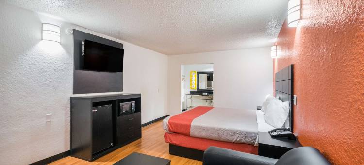 莫特尔六休斯敦-布鲁克霍洛(Motel 6 Houston, TX - Brookhollow)图片