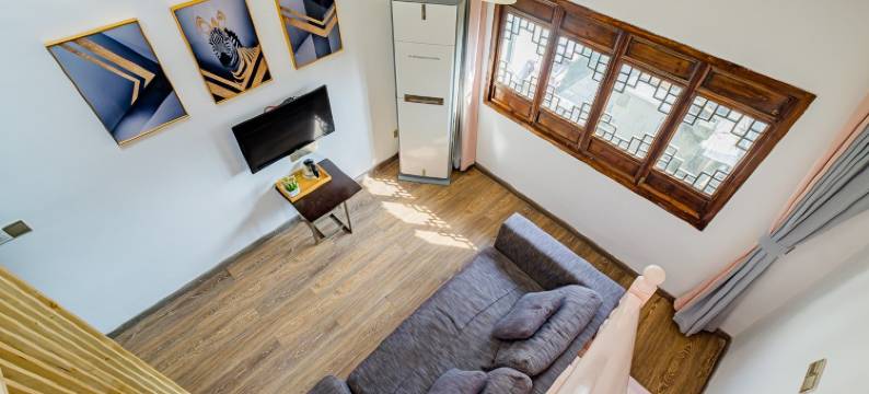 西塘小章家客栈(烧香港南街分店)图片