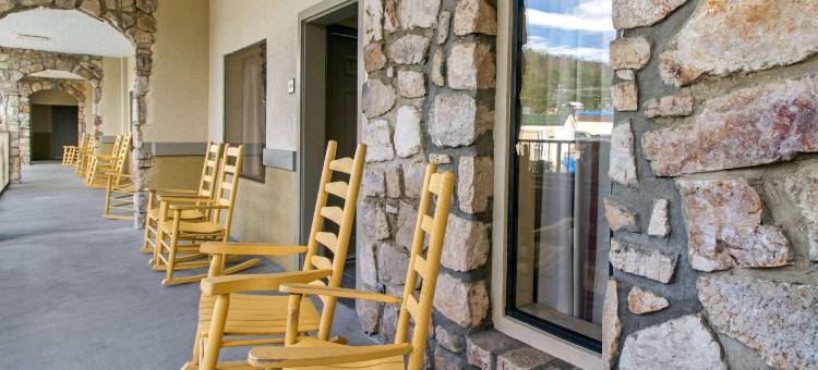 会议中心伊克诺套房酒店(Econo Lodge Inn & Suites Gatlinburg at the Convention Center)图片