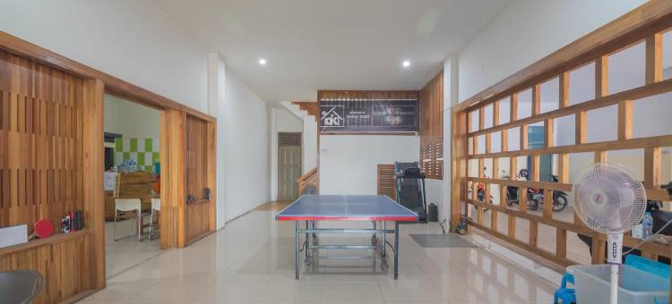 红多兹酒店-近查加玛达坤甸(RedDoorz Near Gajah Mada Pontianak)图片