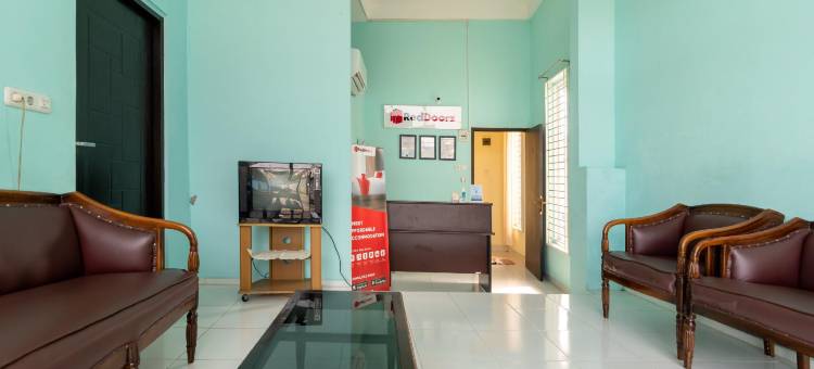RedDoorz Near Opi Mall Palembang 2图片