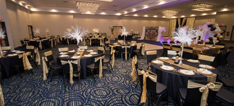 Holiday Inn 斯克兰东(邓莫尔)(Holiday Inn SCRANTON EAST - DUNMORE by IHG)图片