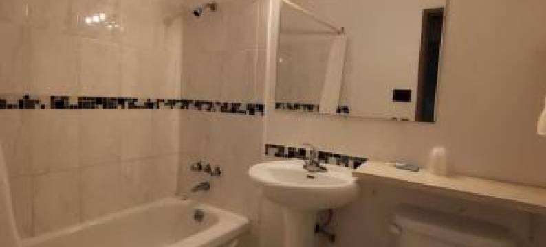 红屋顶汽车旅馆(Red Roof Motor Inn)图片