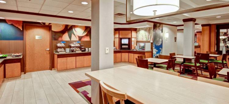 萨拉托加马耳他万豪万枫酒店(Fairfield Inn & Suites Saratoga Malta)图片