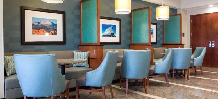 科罗拉多斯普林斯德鲁里套房酒店(Drury Inn & Suites Colorado Springs Near the Air Force Academy)图片