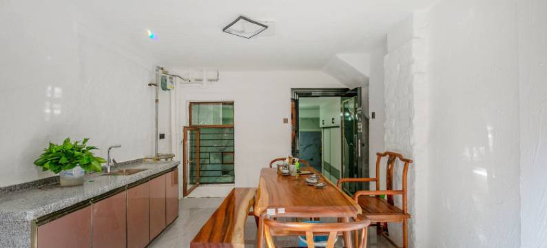 颖霞度假别墅(进港路分店)图片