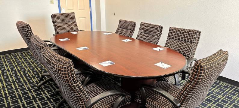 韦恩堡速 8 酒店(Travelodge by Wyndham Fort Wayne North)图片