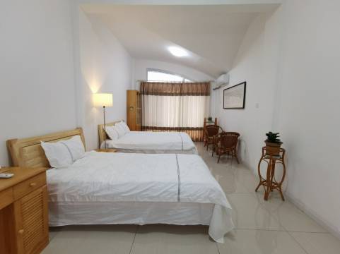 悦海居海景复式两层民宿(合庆路分店)