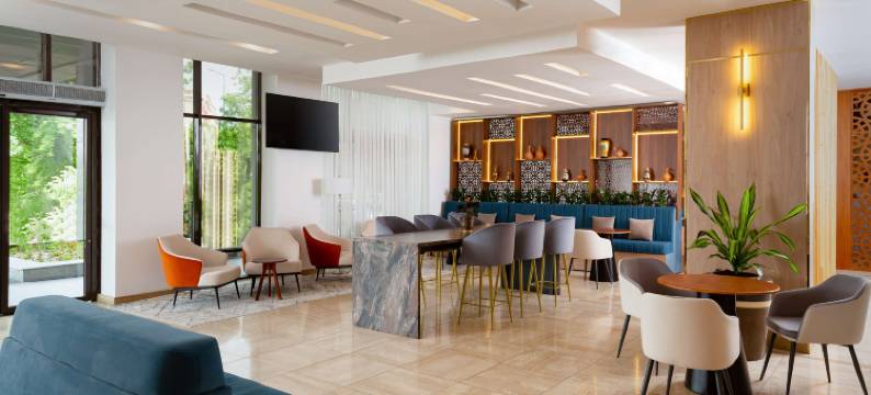 希姆肯特希尔顿逸林酒店(DoubleTree by Hilton Shymkent)图片