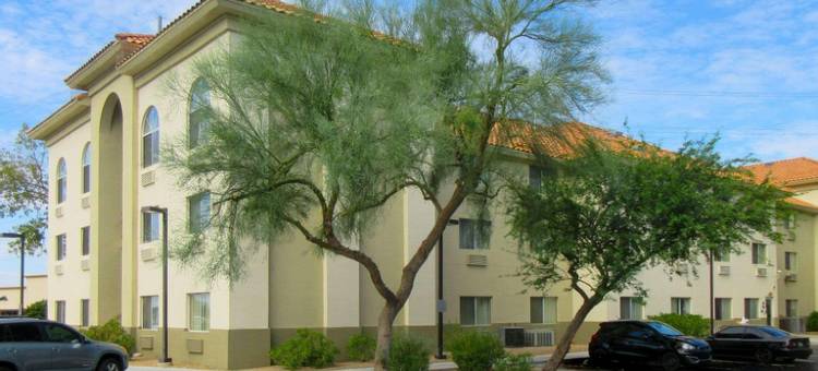 凤凰城北/鹿谷舒适套房酒店(Comfort Inn & Suites Phoenix North - Deer Valley)图片