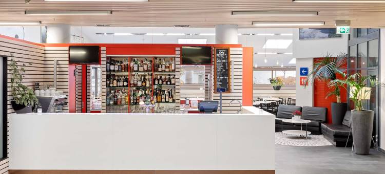 哈马碧生态城贝斯特韦斯特优质酒店(Best Western Plus Park City Hammarby Sjostad)图片