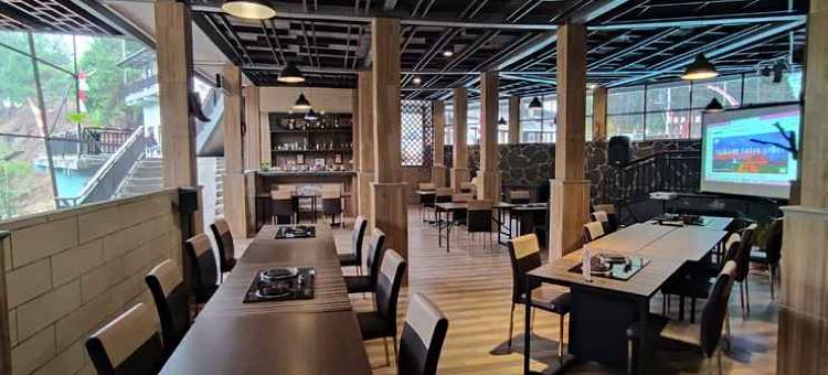 Sun Q Ta Hotel Guci Tegal图片