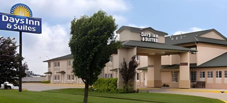 威奇托温德姆戴斯套房酒店(Days Inn & Suites by Wyndham Wichita)图片