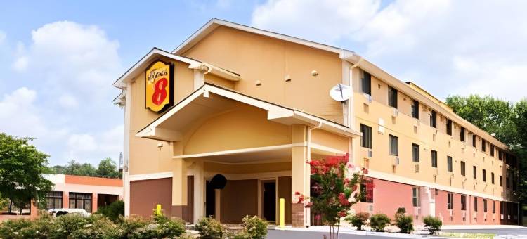 夏洛茨维尔速8酒店(Super 8 by Wyndham Charlottesville)图片