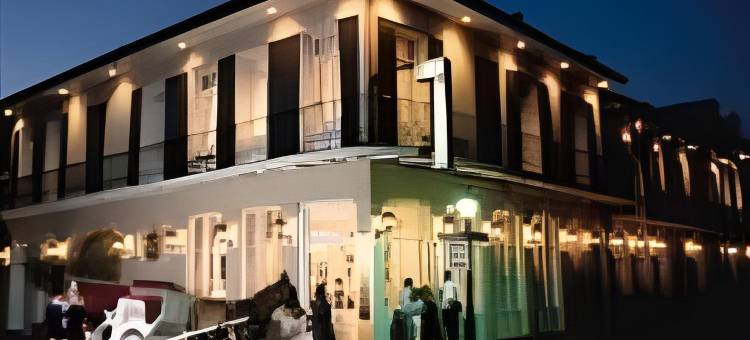 新奥尔良城堡酒店(Chateau Hotel)图片