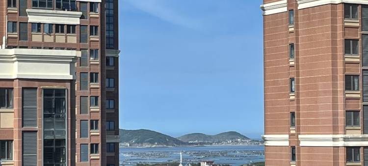 平潭北线中心高层海景套房公寓(湖东路分店)图片