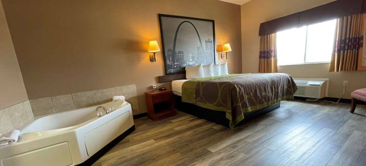 罗拉速8酒店(Super 8 by Wyndham Rolla)图片