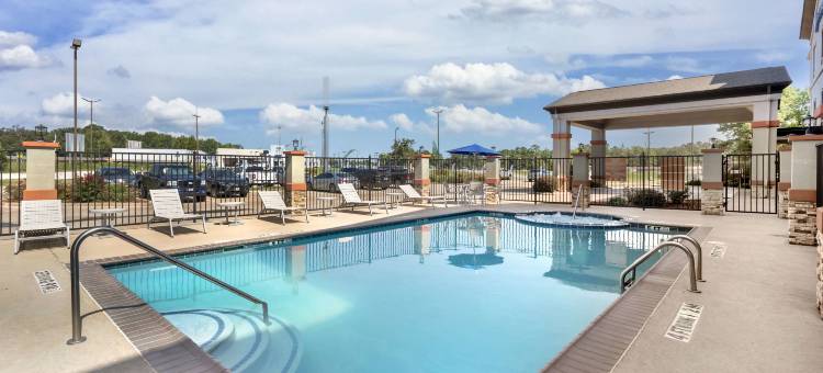 贝斯特韦斯特迦太基套房酒店(Best Western Carthage Inn  Suites)图片