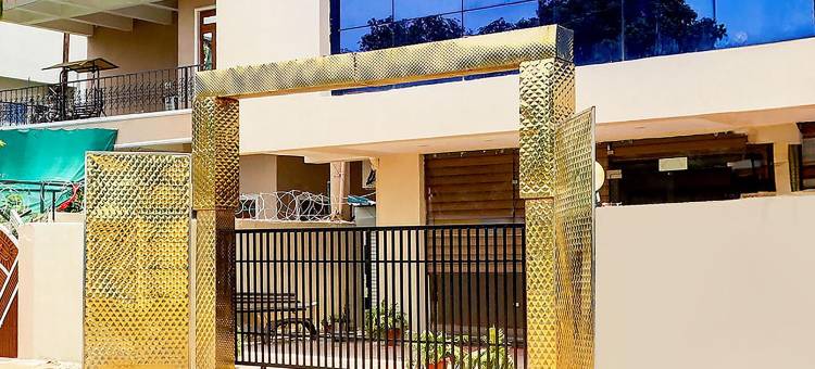 Super Townhouse Hoshangabad Road Near Aashima Mall图片