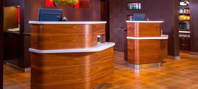 维珍利亚诺福克海滩万怡酒店(Courtyard Virginia Beach Norfolk)图片