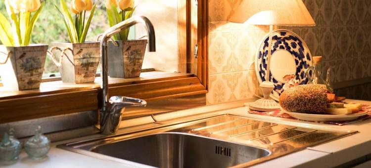 位于卡拉圣塔阿尼的3卧室独栋房屋-120平方米|带1个独立浴室(The Little Beach House (Cala Llombards))图片