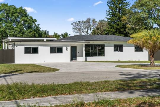 Amazing Family Paradise: Pool/Playground/BBQ/Games