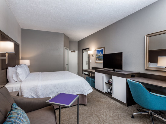 希尔顿欢朋酒店-密尔沃基机场