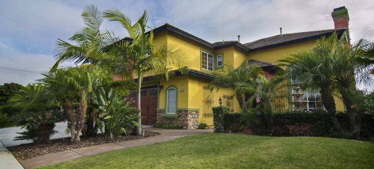 ~Open 6/27-7/2! Unique Villa! Walk to Beach, Pool&Spa, Pets Ok!~图片