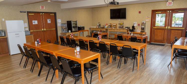 克拉茨卡尼河酒店(Clatskanie River Inn)图片