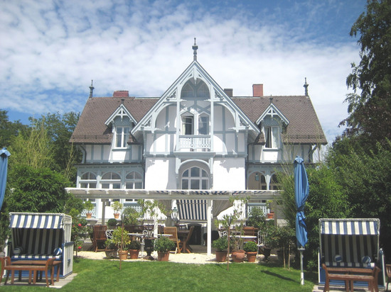 巴尔勒本姆希酒店