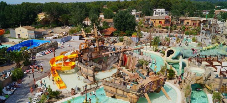 海盗世界酒店(Hôtel Pirates World)图片