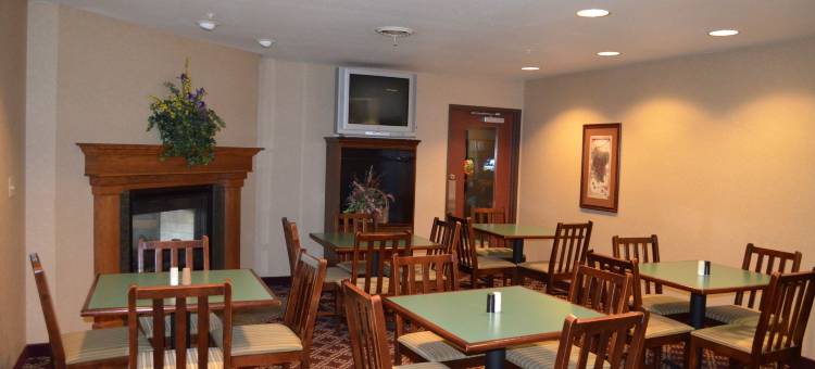 马科基塔温德姆美吟温德姆酒店(AmericInn by Wyndham Maquoketa)图片