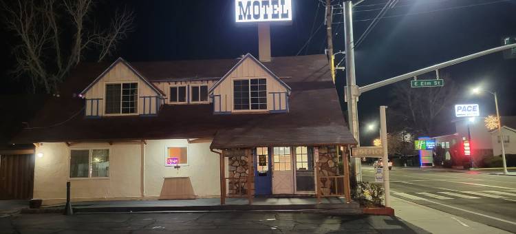 汤豪斯汽车旅馆(Townhouse Motel)图片