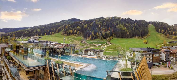 萨尔茨堡霍夫酒店(Hotel Salzburger Hof Leogang)图片