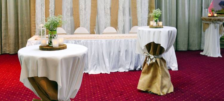 格拉德斯通格兰盛橡酒店(Oaks Gladstone Grand Hotel)图片