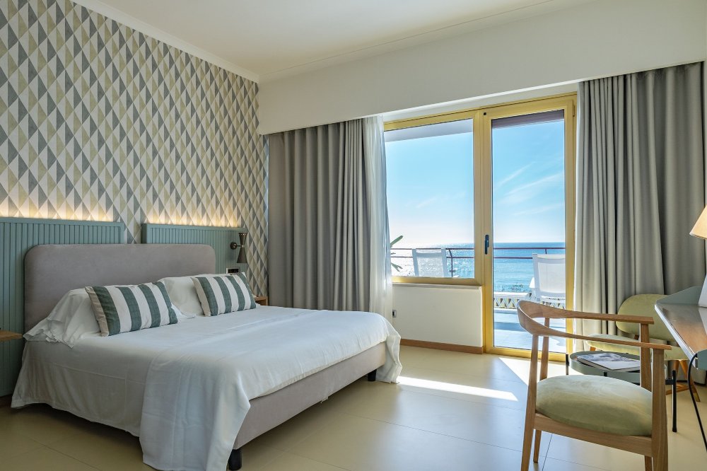 Reginna Palace Hotel Over view